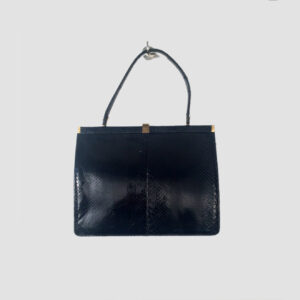 black-snakeskin-single-strap-purse
