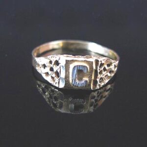 vintage yellow gold initial C vintage ring