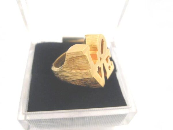 Robert Indiana iconic vintage love ring