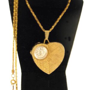 vintage Waltham 17 jewel heart pendant watch