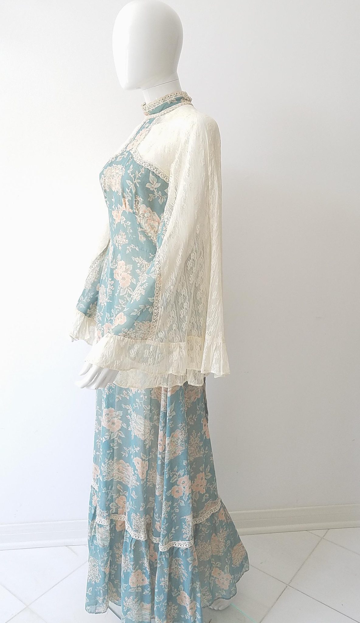 Vintage Gunne Sax By Jessica San Francisco Bell Lace Sleeves Maxi Dress ...