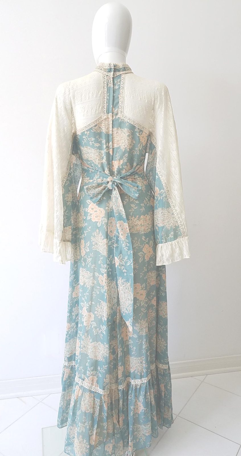 Vintage Gunne Sax By Jessica San Francisco Bell Lace Sleeves Maxi Dress ...