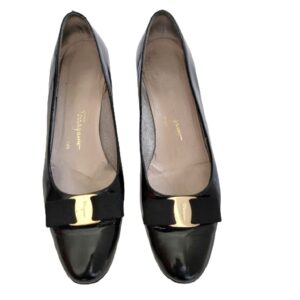 vintage salvatore ferragamo black patent bow front flats shoes